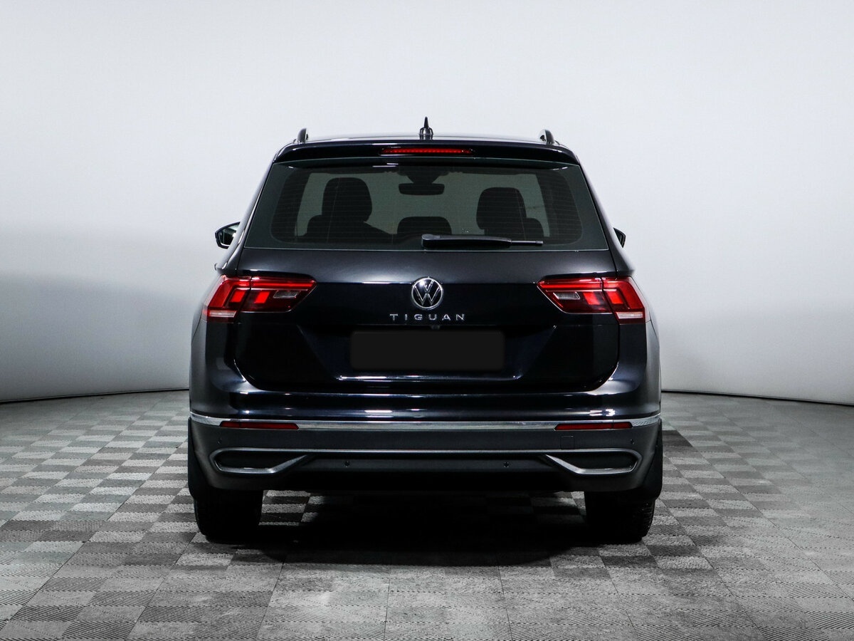Volkswagen Tiguan II Рестайлинг, 2020 Фото №6