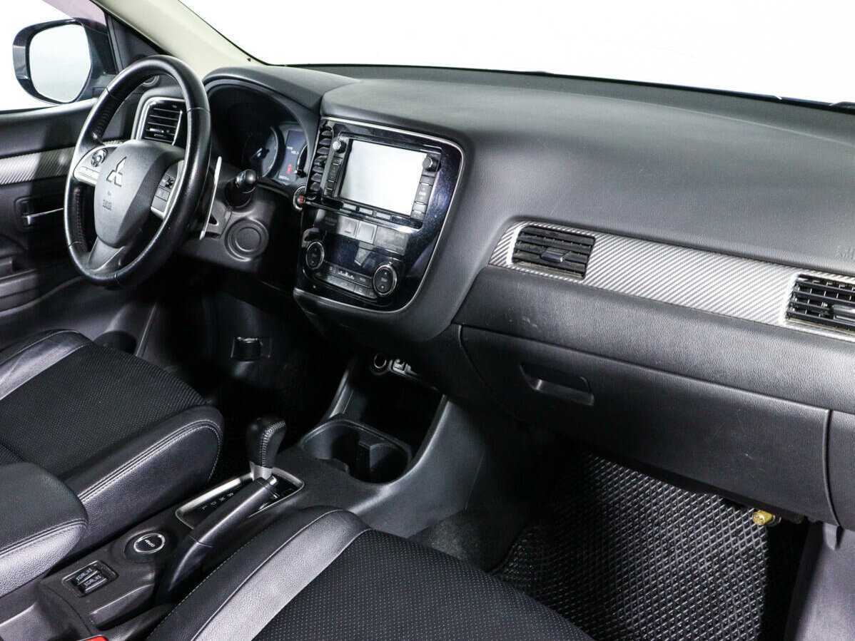 Mitsubishi Outlander, 2012 Фото №9
