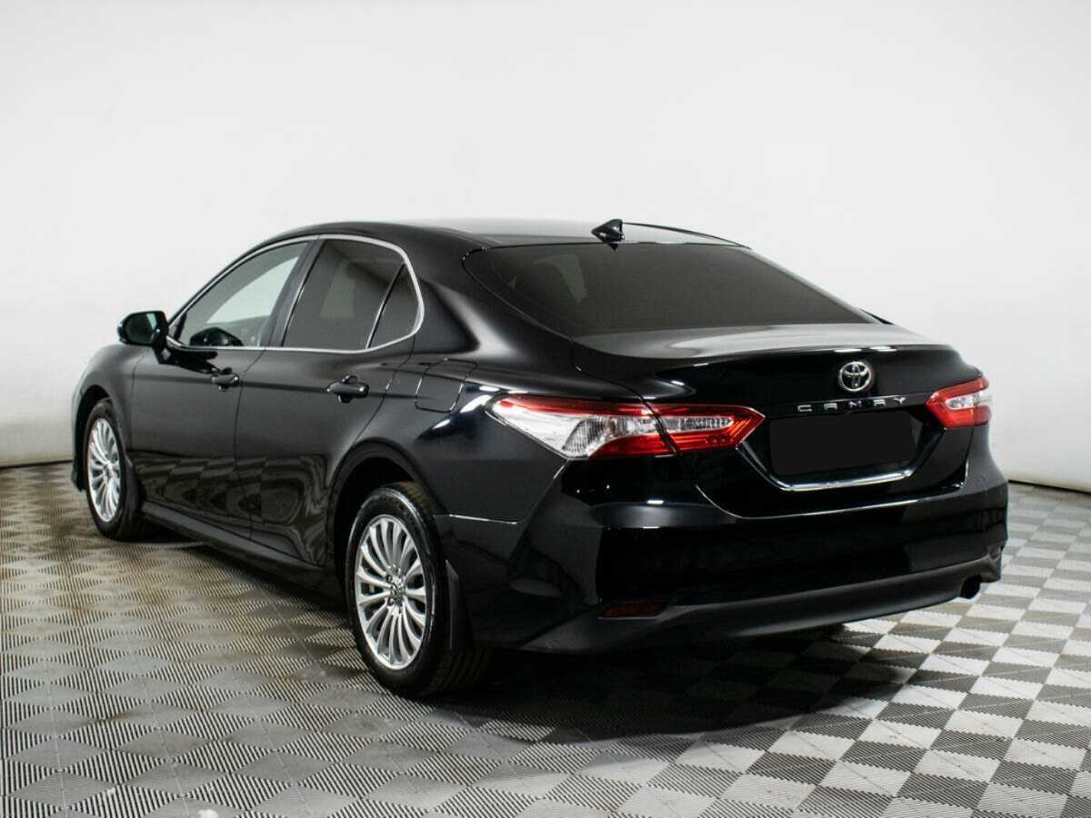 Toyota Camry, 2020 Фото №6