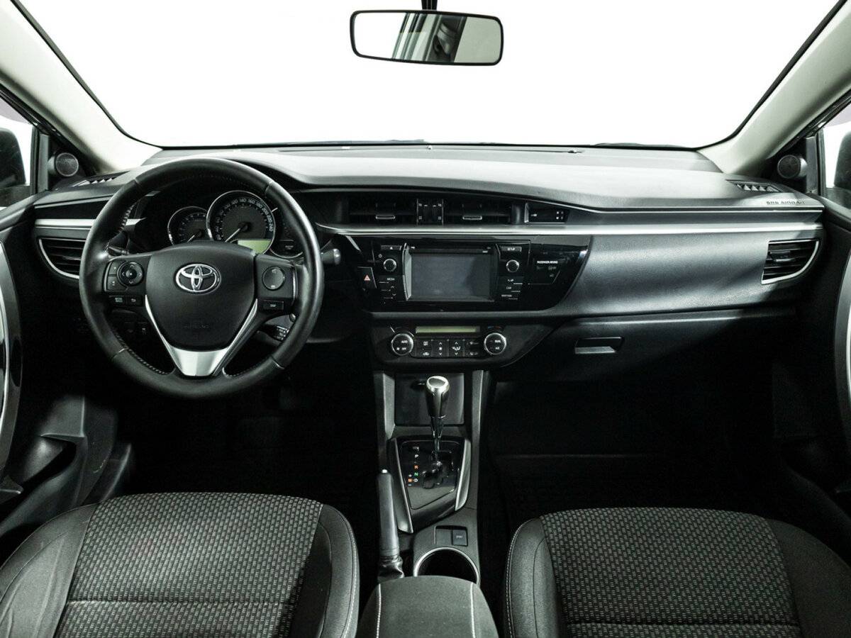 Toyota Corolla XI (E160, E170, E180), 2014 Фото №13