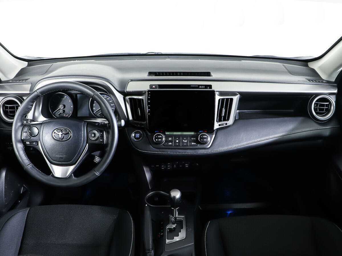 Toyota RAV4, 2017 Фото №11