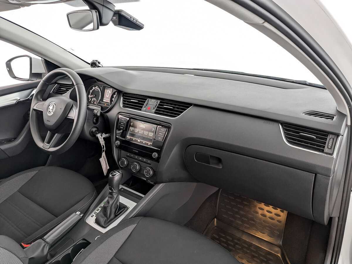 Skoda Octavia, 2019 Фото №11