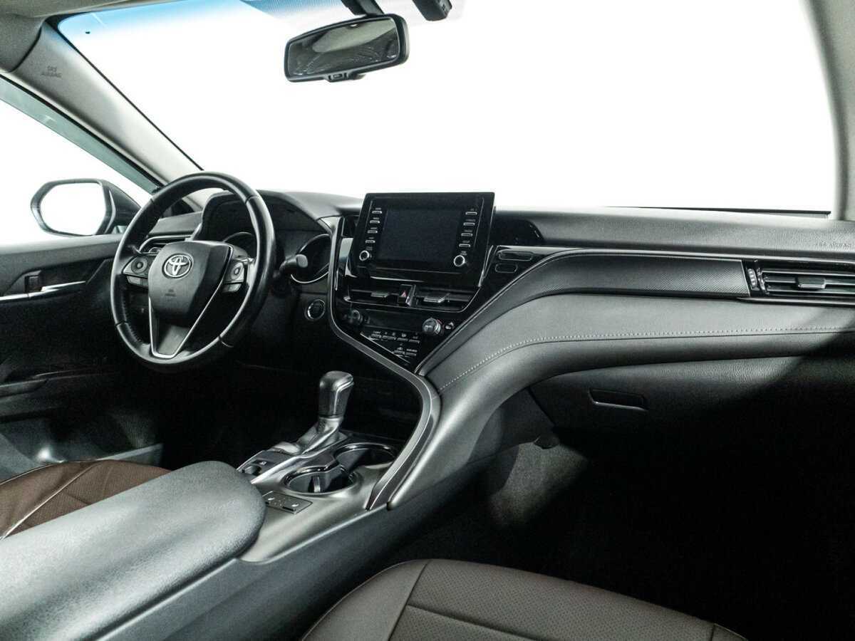 Toyota Camry, 2022 Фото №9