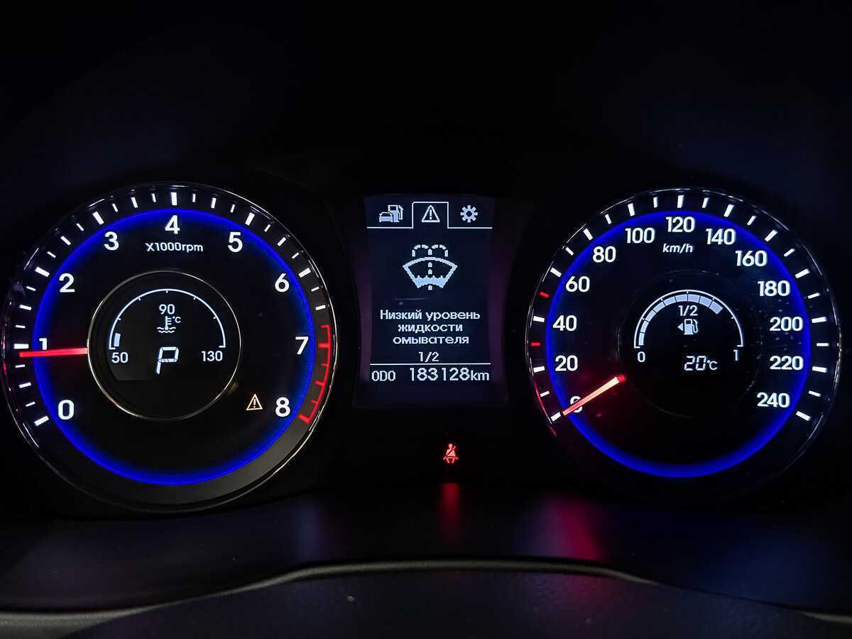 Hyundai i40, 2015 Фото №14