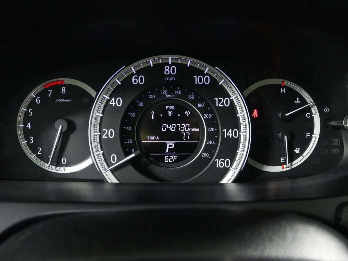 Honda Accord, 2012 Фото №10