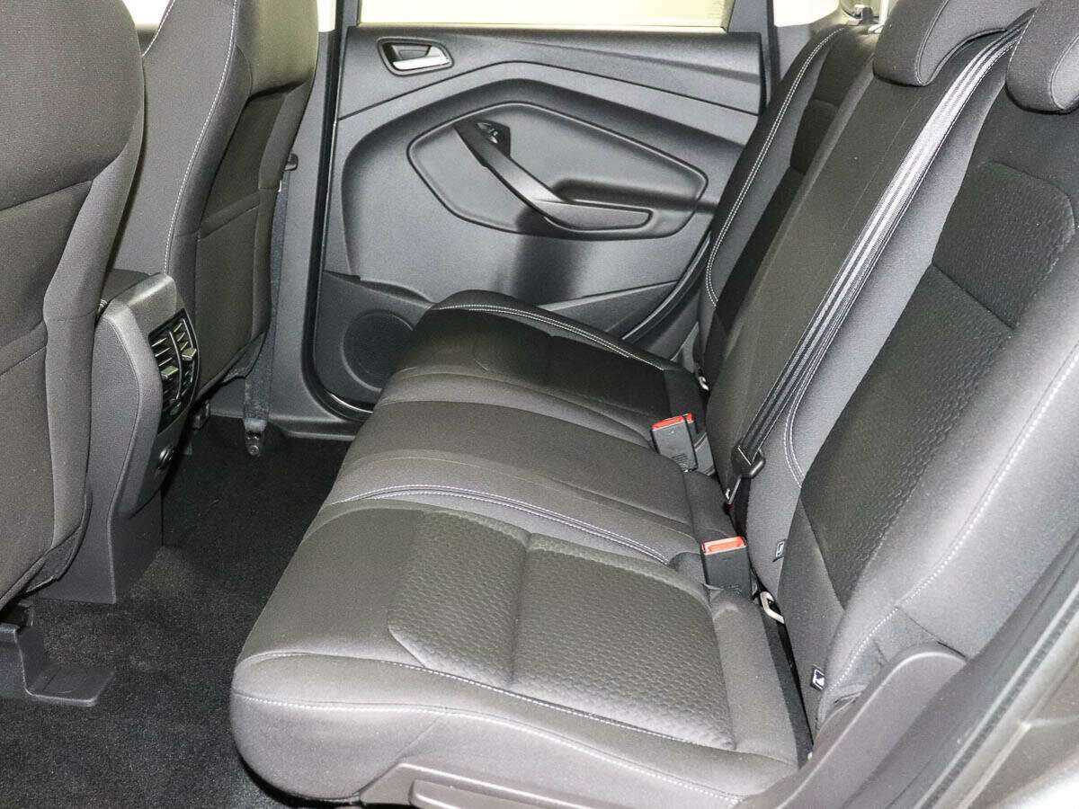 Ford Kuga, 2018 Фото №9