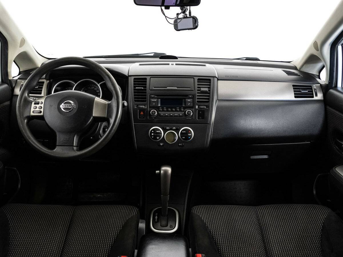 Nissan Tiida, 2013 Фото №8