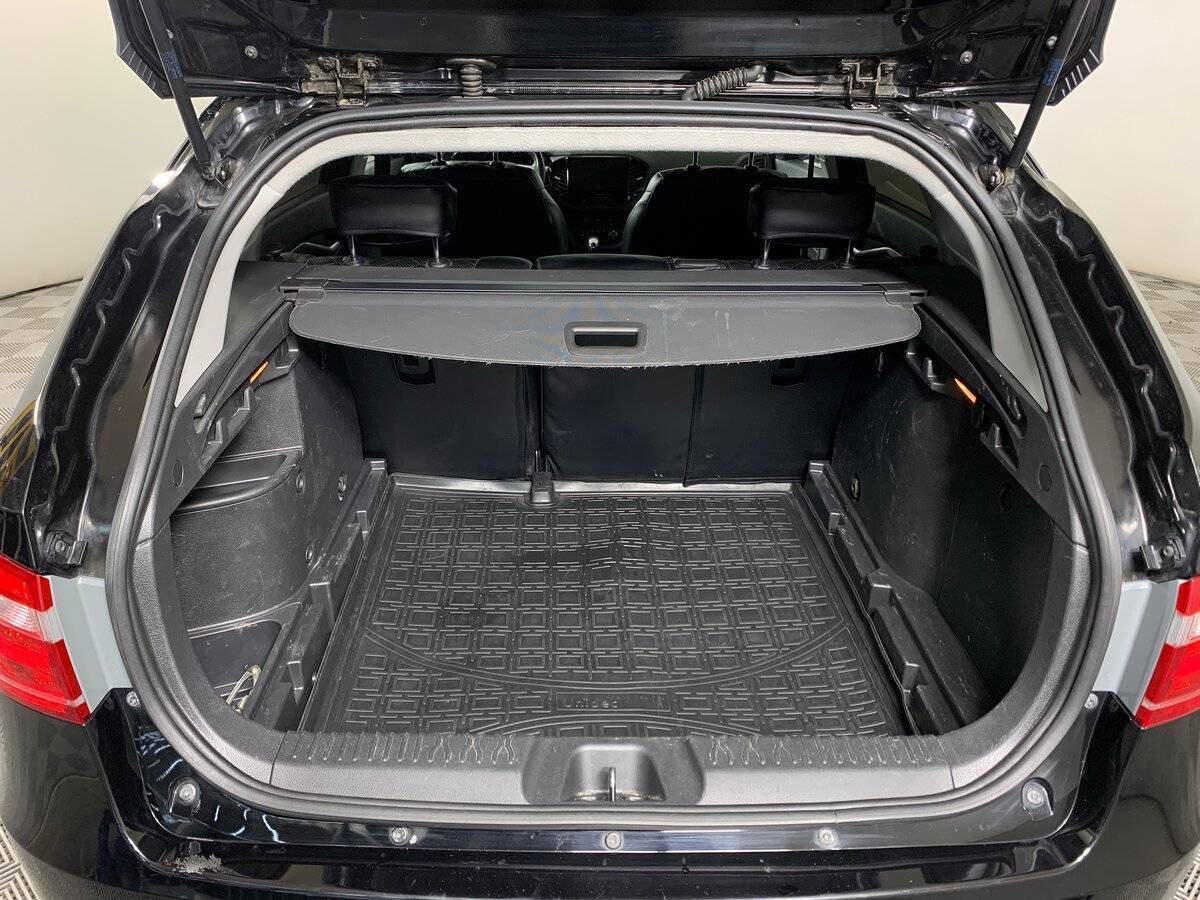 Lada (ВАЗ) Vesta SW, 2021 Фото №19