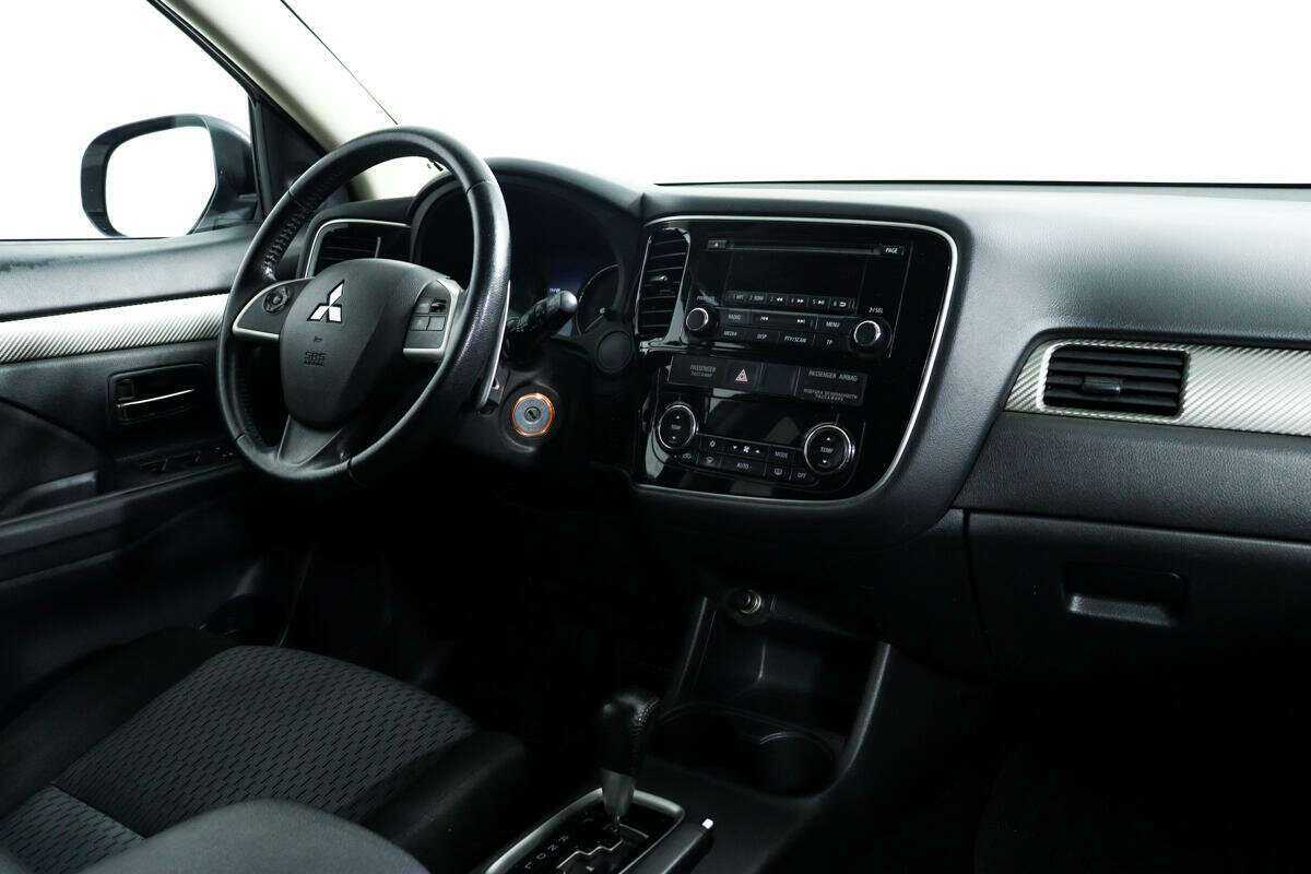 Mitsubishi Outlander, 2013 Фото №9