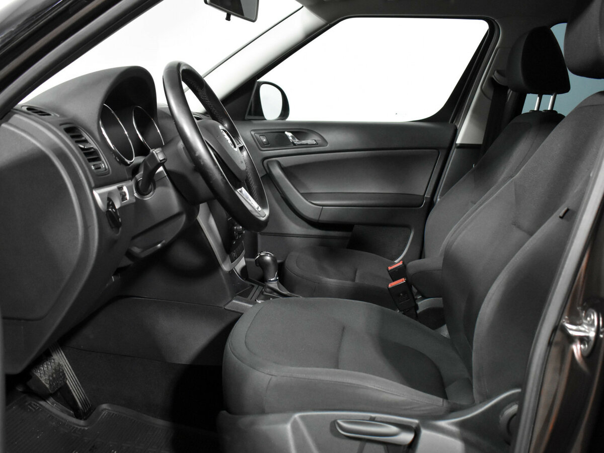 Skoda Yeti I Рестайлинг, 2014 Фото №10