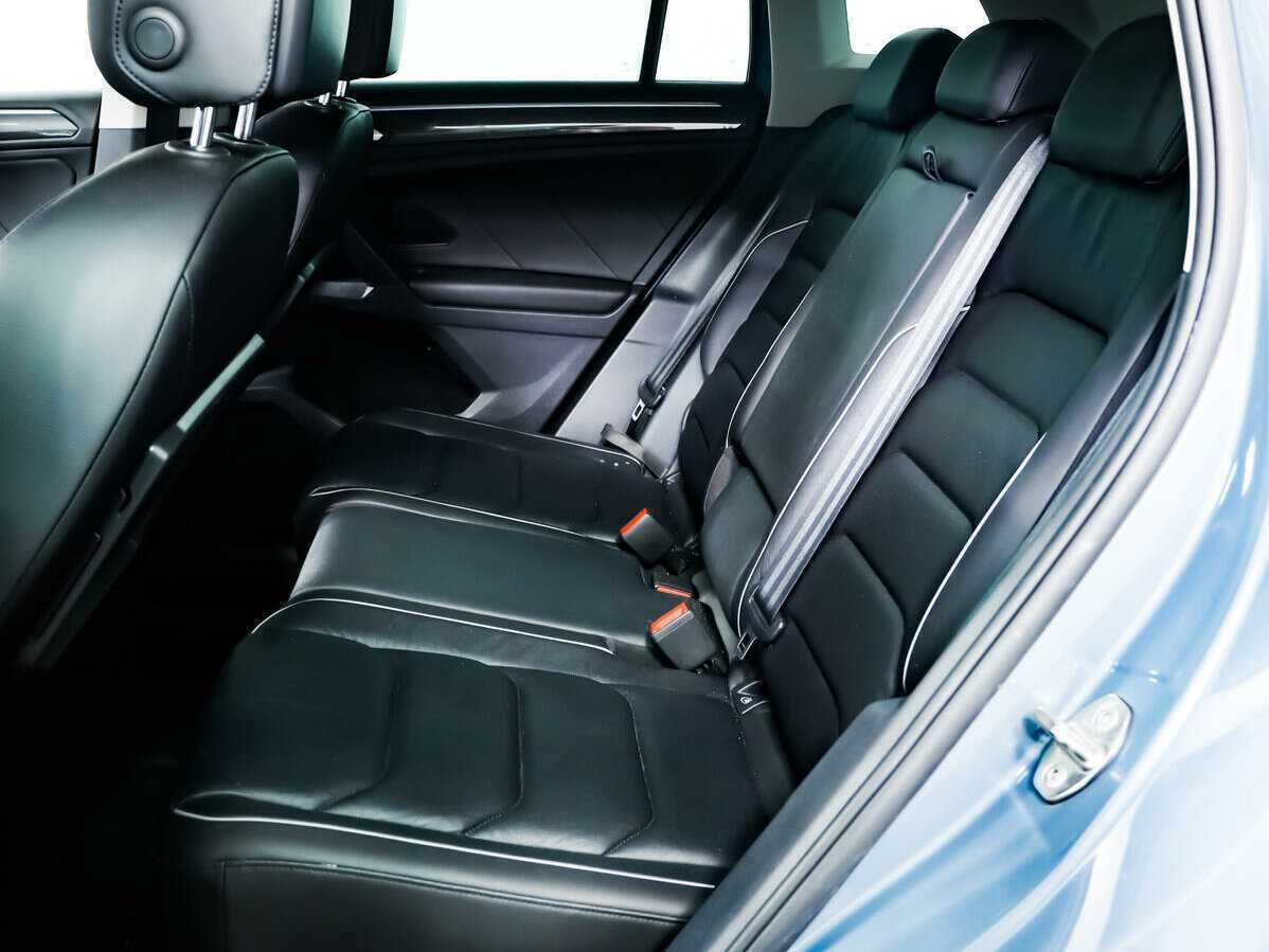 Volkswagen Tiguan, 2019 Фото №11