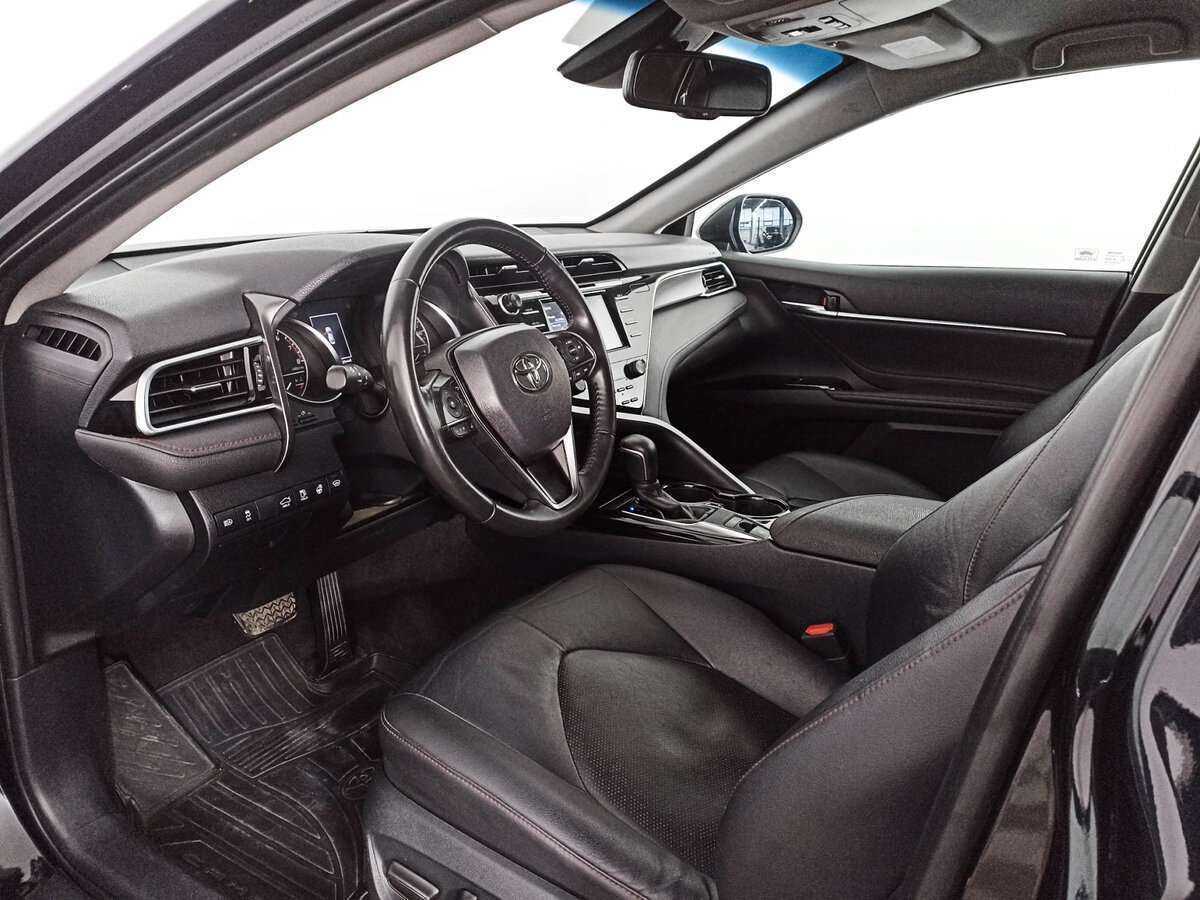 Toyota Camry, 2020 Фото №13