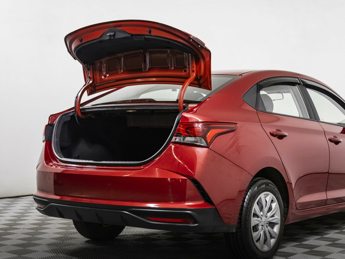 Hyundai Solaris II Рестайлинг, 2020 Фото №18