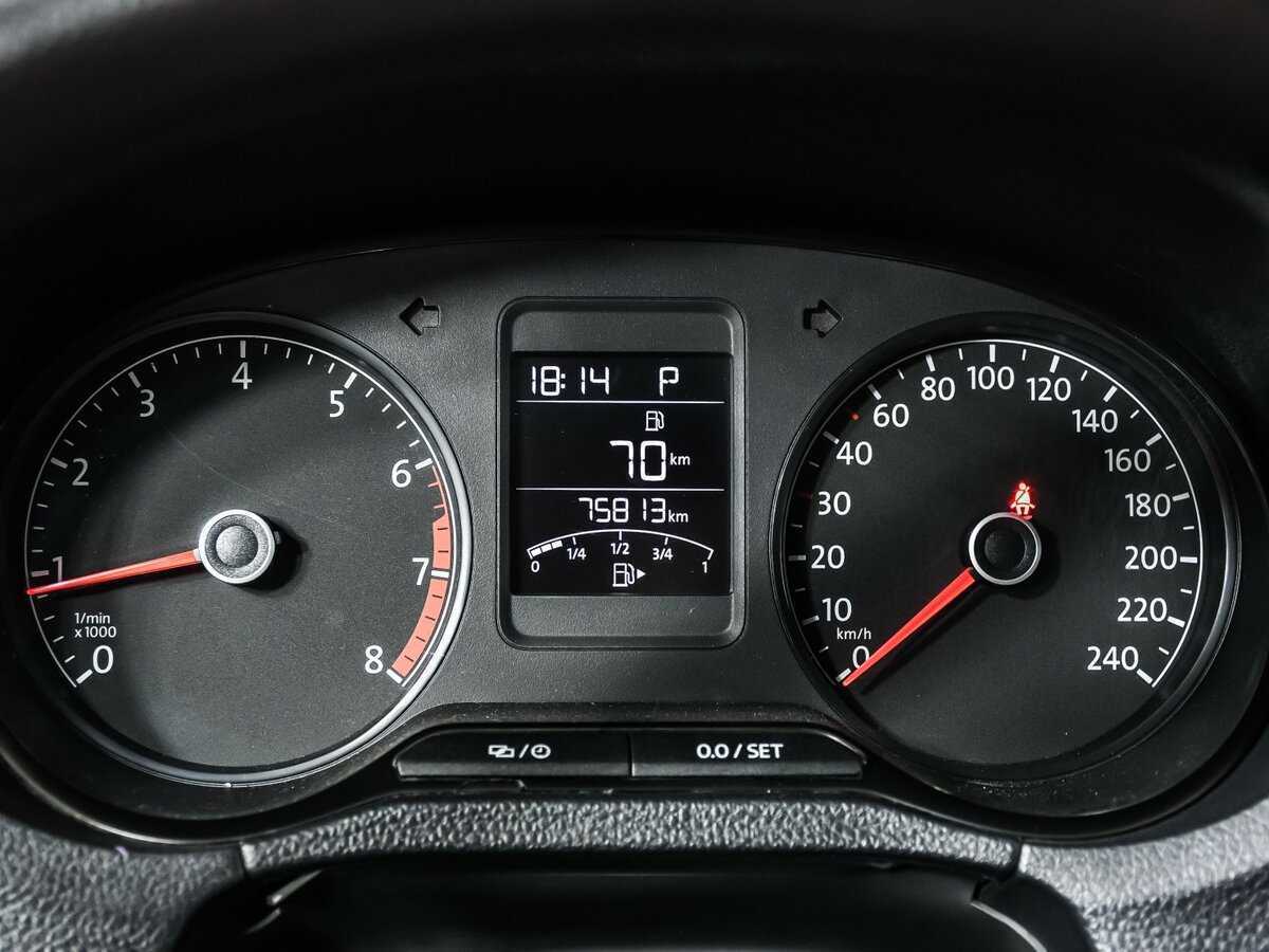 Volkswagen Polo, 2020 Фото №10