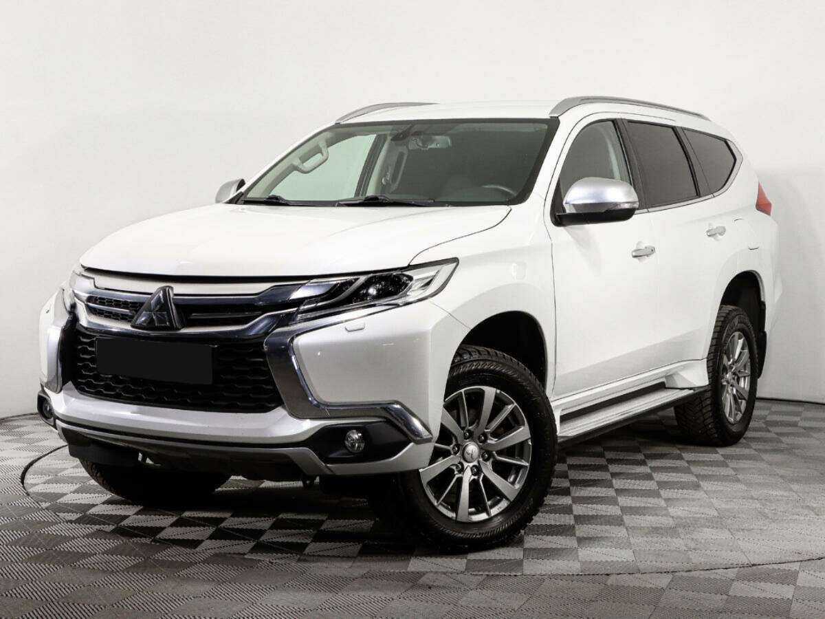Mitsubishi Pajero Sport, 2018 Фото №1