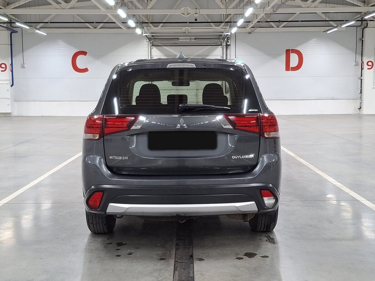 Mitsubishi Outlander III Рестайлинг 2, 2015 Фото №6