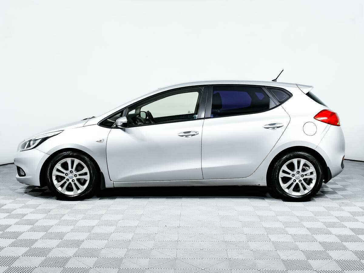 Kia Ceed, 2012 Фото №8