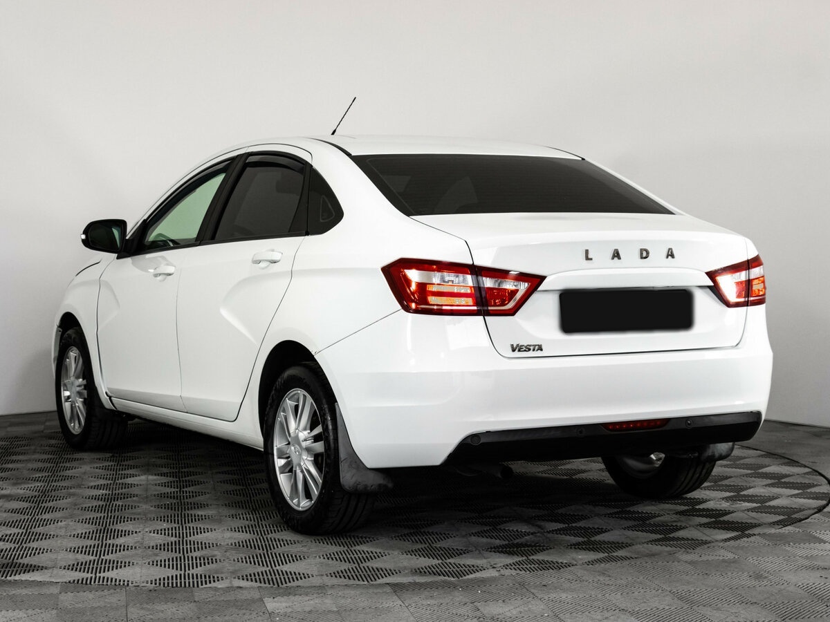 Lada (ВАЗ) Vesta I, 2018 Фото №6