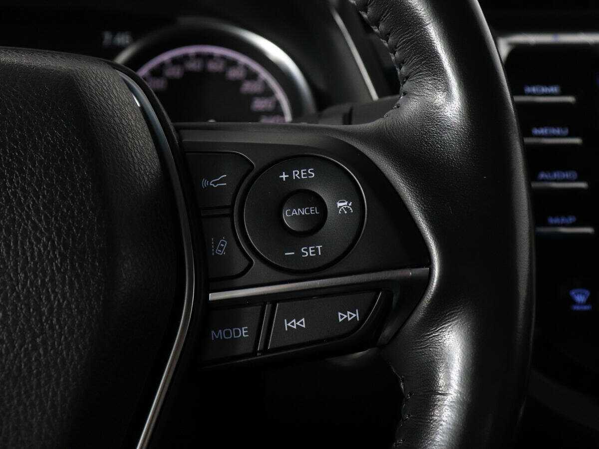 Toyota Camry, 2020 Фото №13