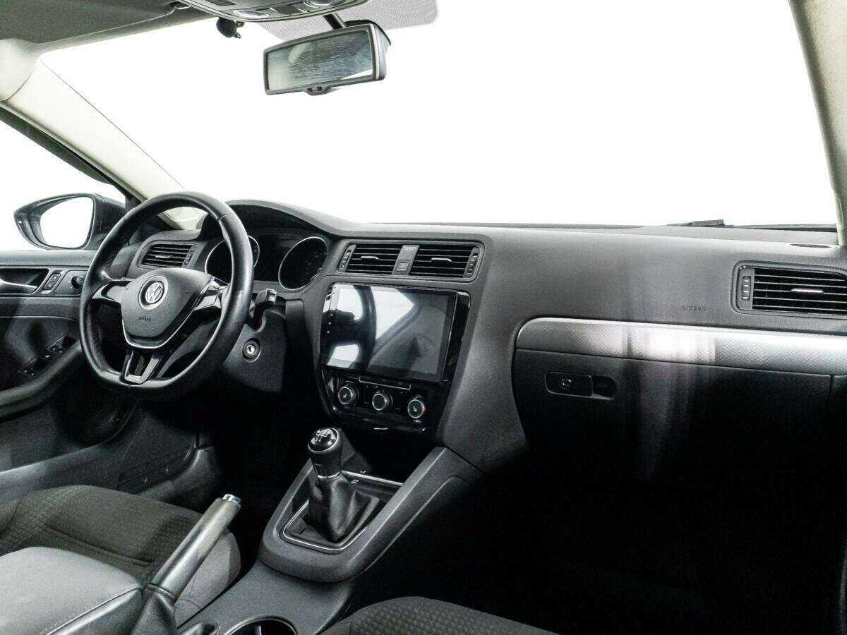 Volkswagen Jetta, 2015 Фото №9