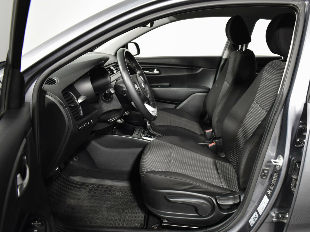 Kia Rio X-Line IV, 2018 Фото №10