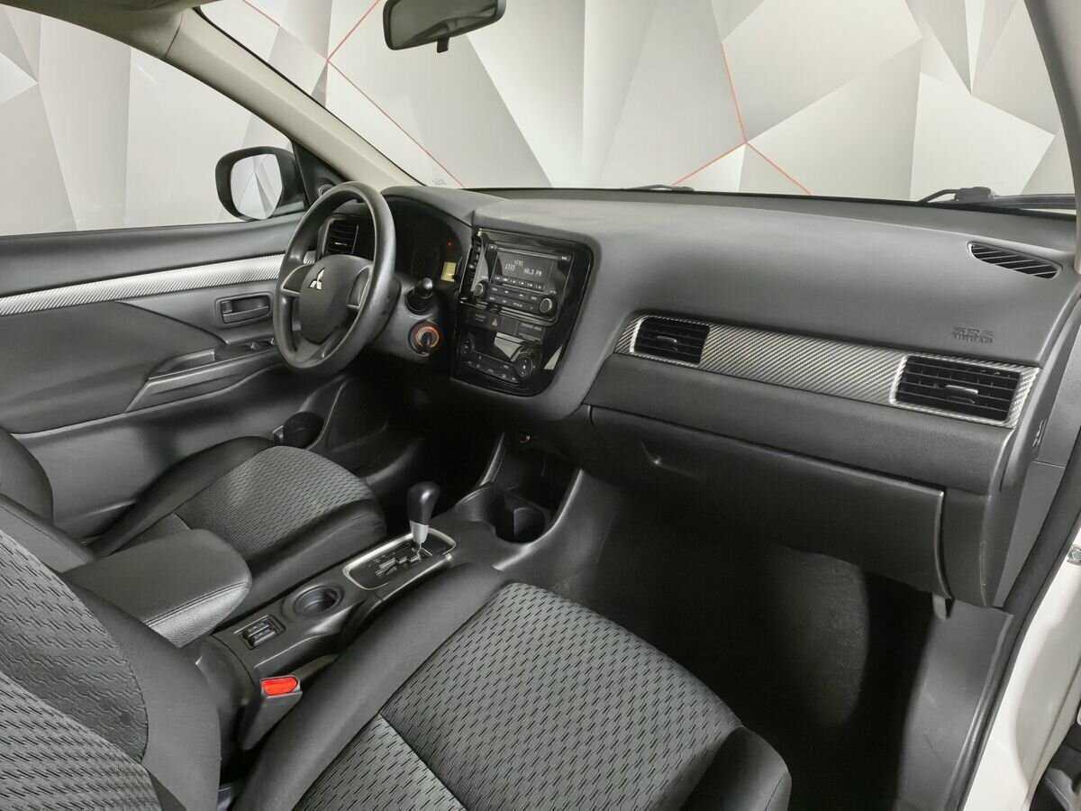 Mitsubishi Outlander, 2012 Фото №9