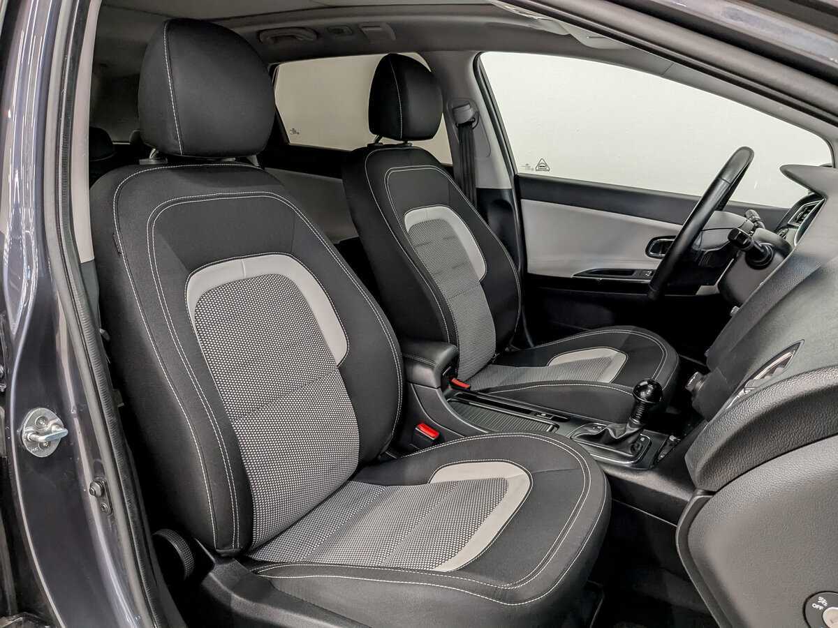 Kia Ceed, 2018 Фото №22