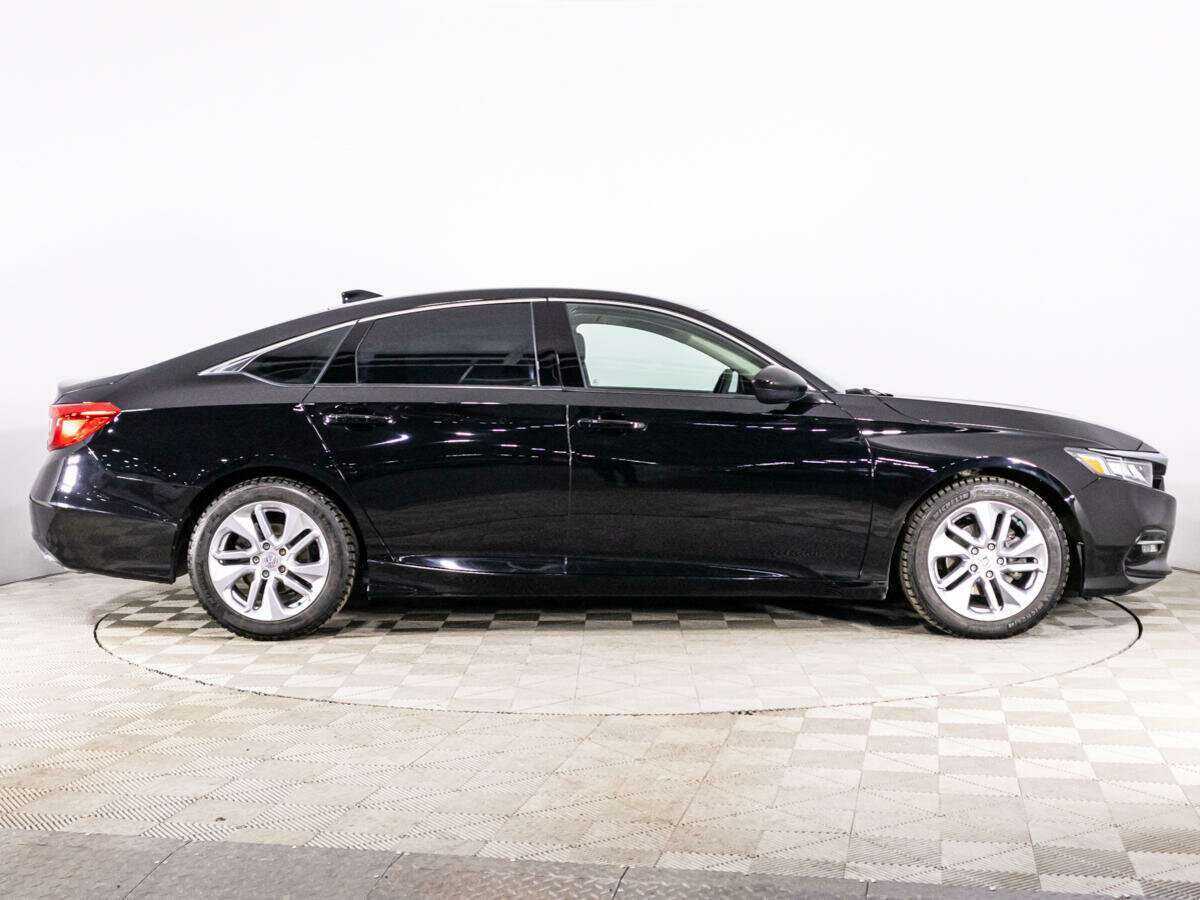 Honda Accord, 2018 Фото №4