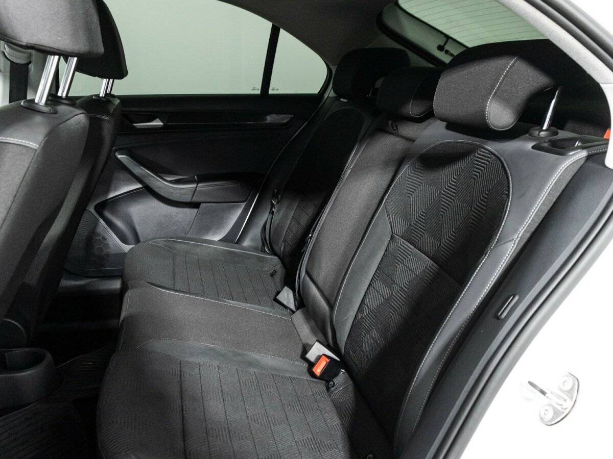 Volkswagen Polo VI, 2020 Фото №10