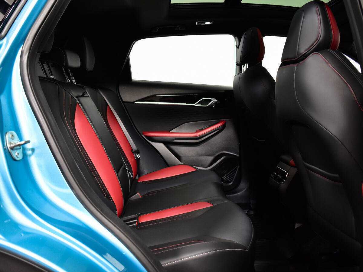 Geely Coolray, 2023 Фото №10