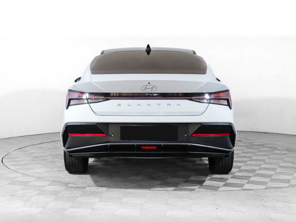Hyundai Elantra, 2024 Фото №5