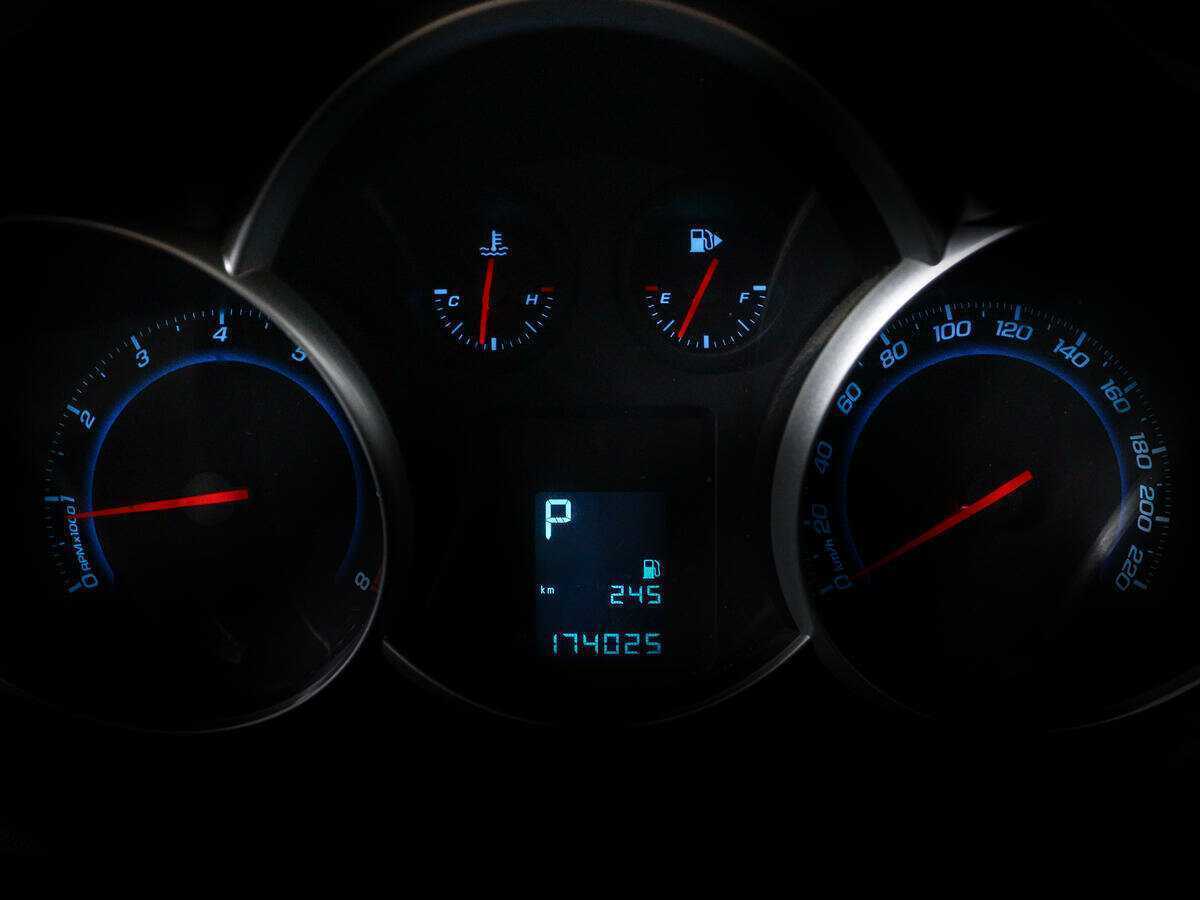 Chevrolet Cruze, 2014 Фото №9