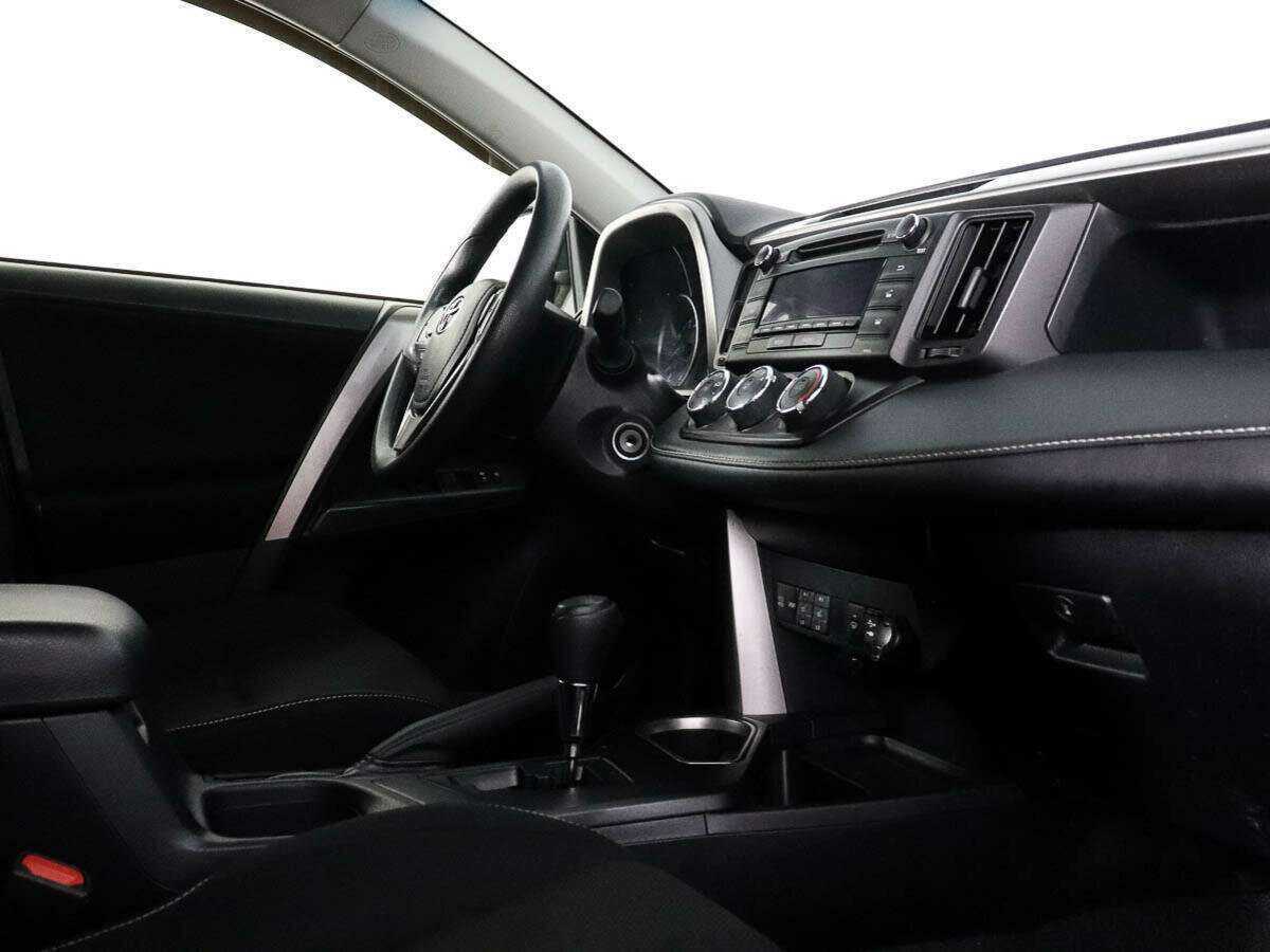 Toyota RAV4, 2016 Фото №7