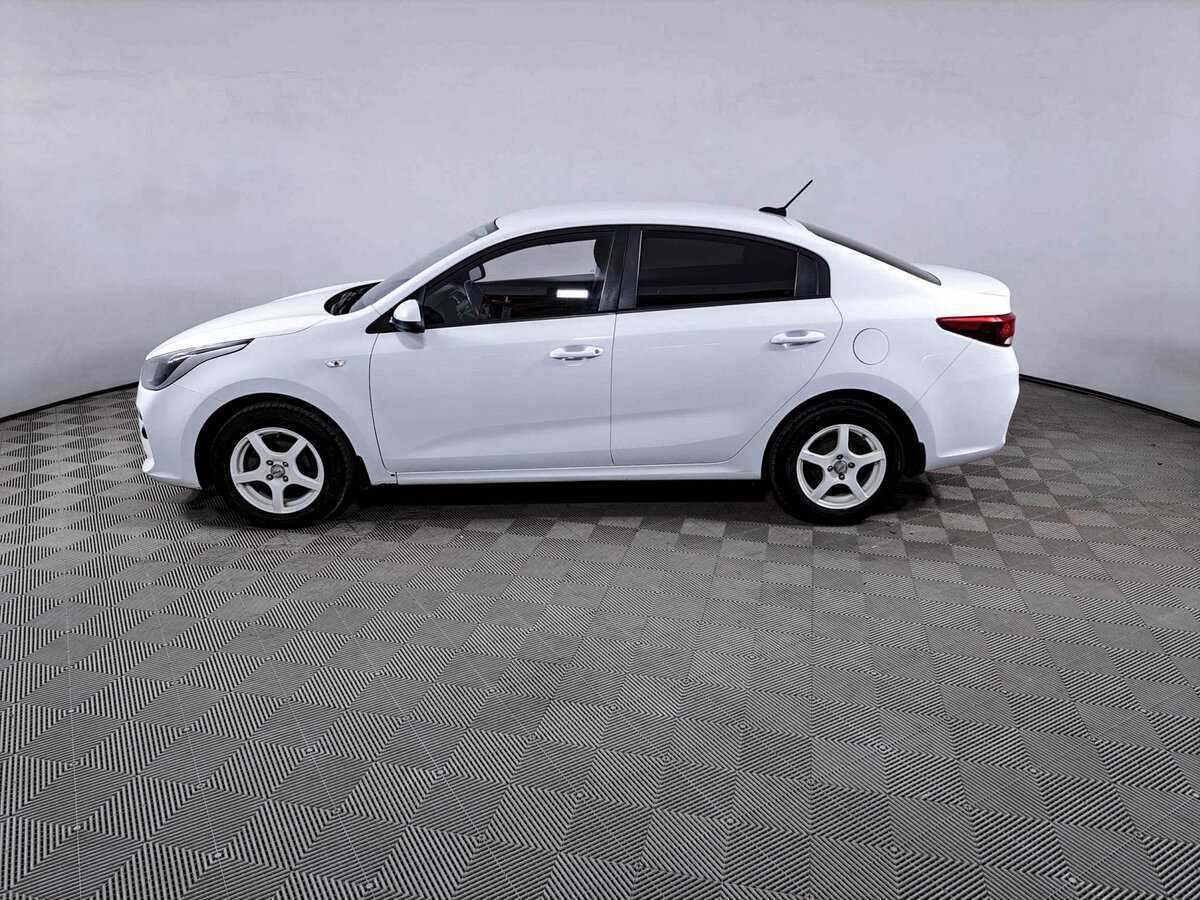 Kia Rio, 2018 Фото №8