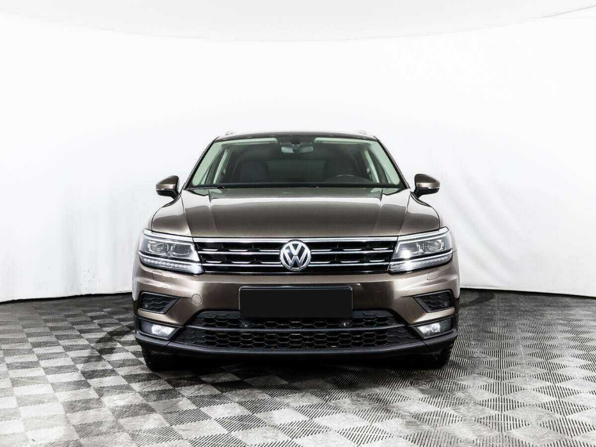 Volkswagen Tiguan, 2018 Фото №2