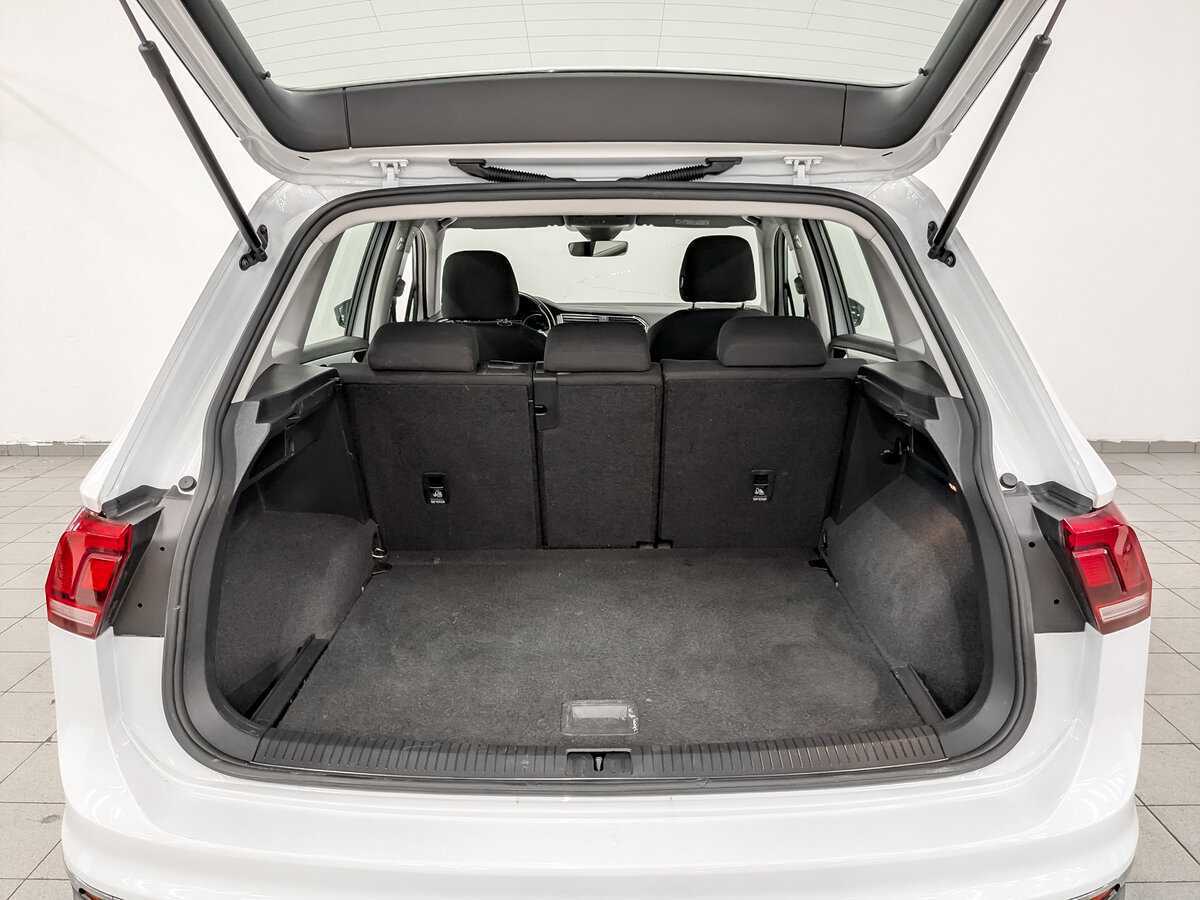Volkswagen Tiguan, 2021 Фото №9