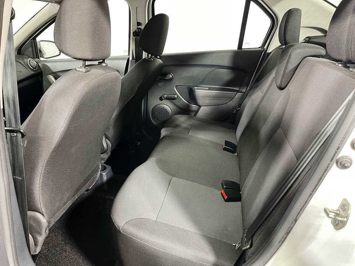 Renault Logan, 2020 Фото №10