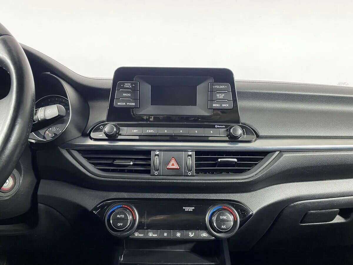 Kia Cerato, 2019 Фото №8