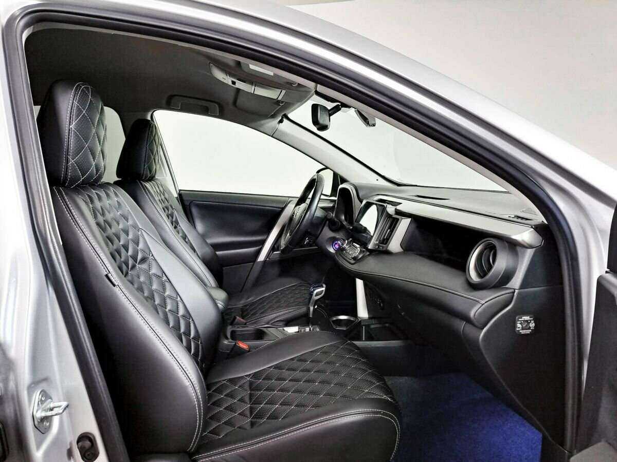 Toyota RAV4, 2015 Фото №6