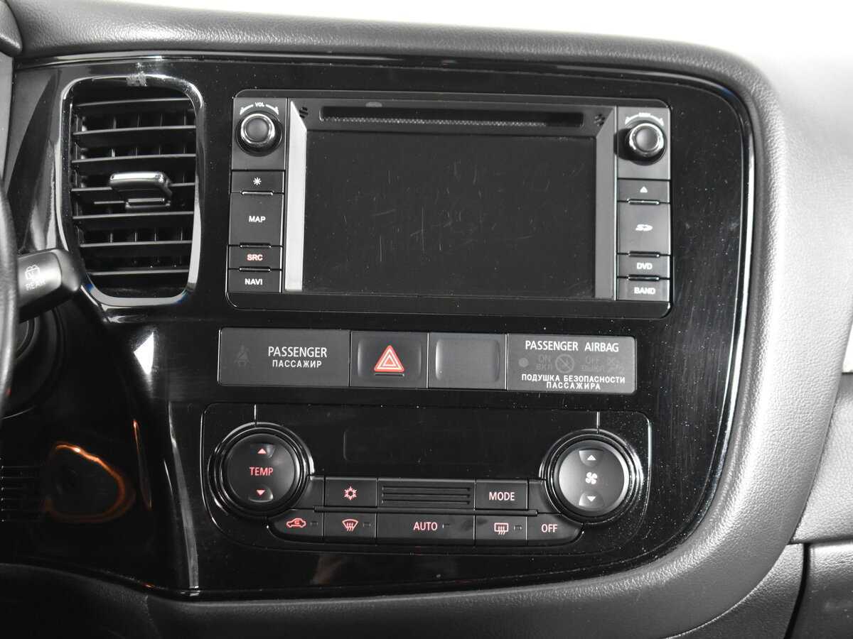 Mitsubishi Outlander, 2017 Фото №14