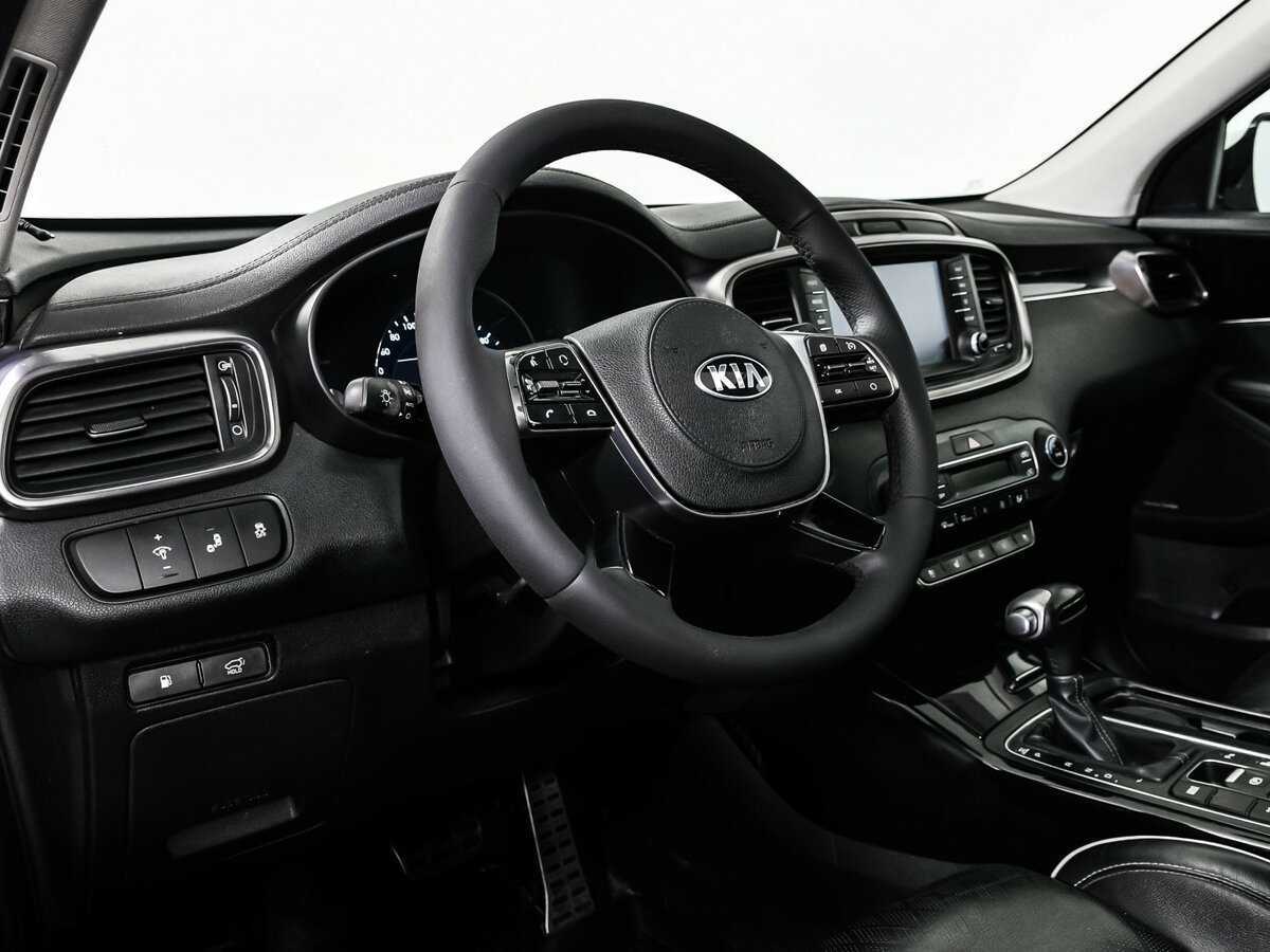 Kia Sorento, 2018 Фото №13