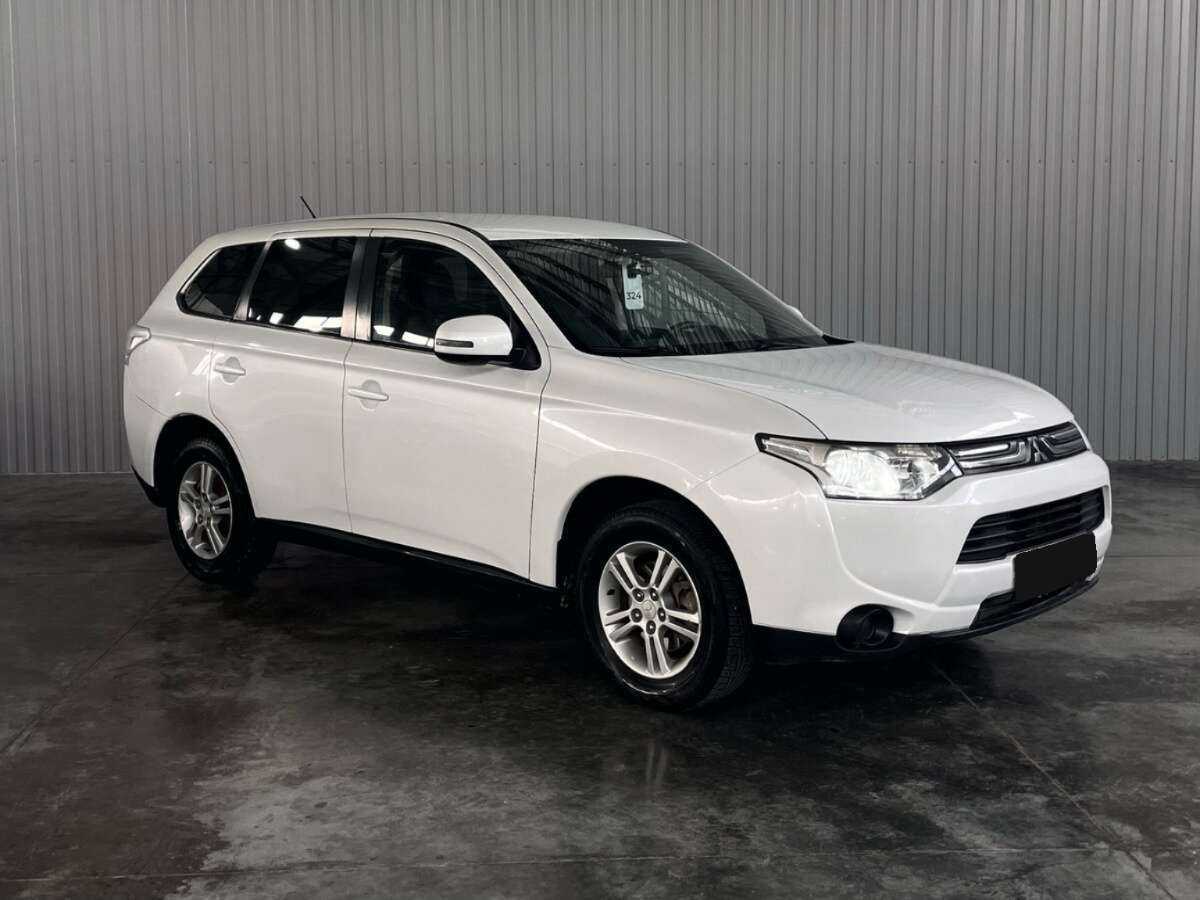Mitsubishi Outlander, 2013 Фото №3