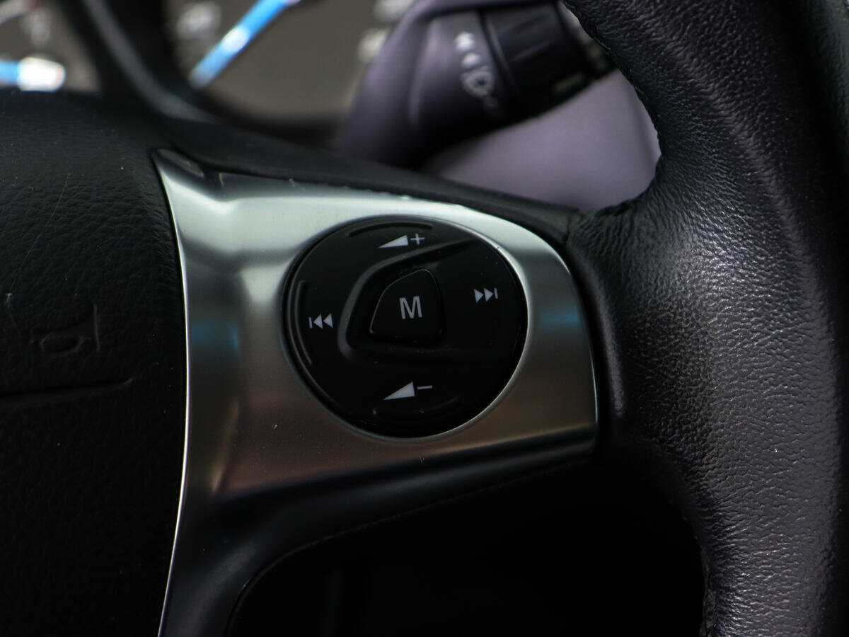 Ford Focus, 2012 Фото №17