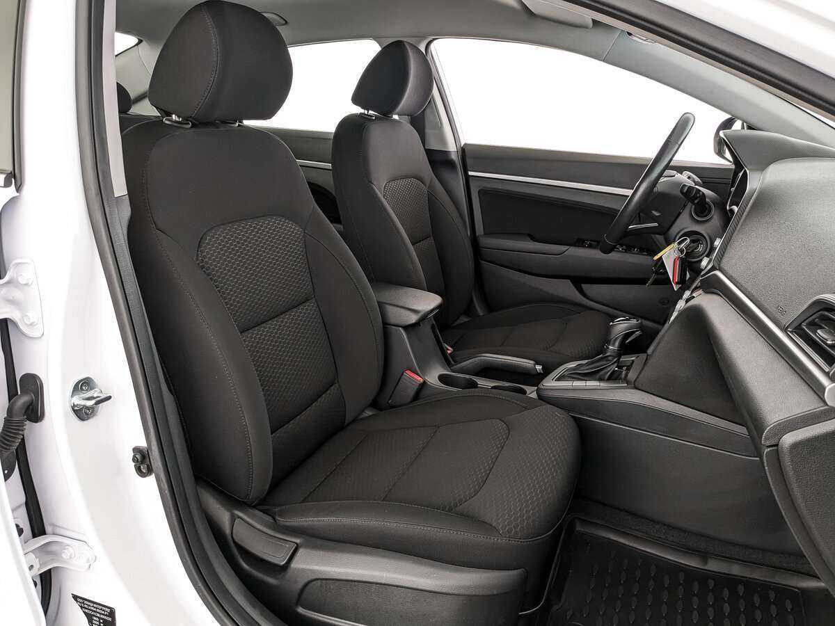 Hyundai Elantra, 2020 Фото №20