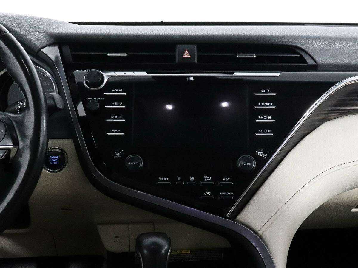 Toyota Camry, 2018 Фото №11