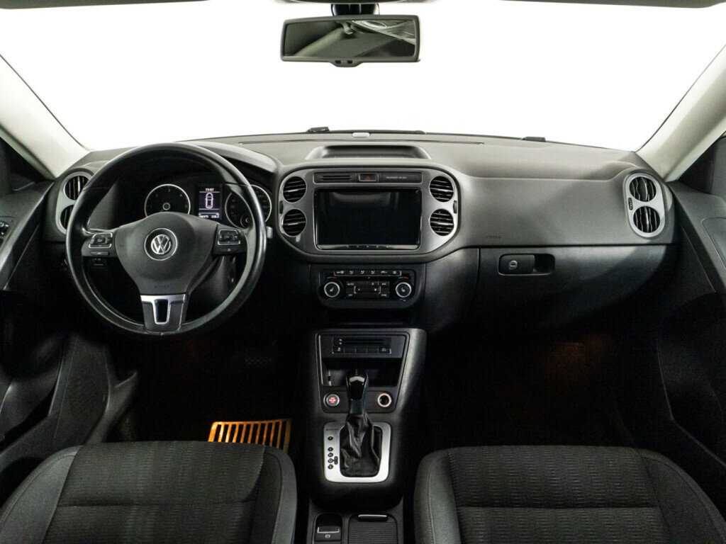 Volkswagen Tiguan, 2012 Фото №13