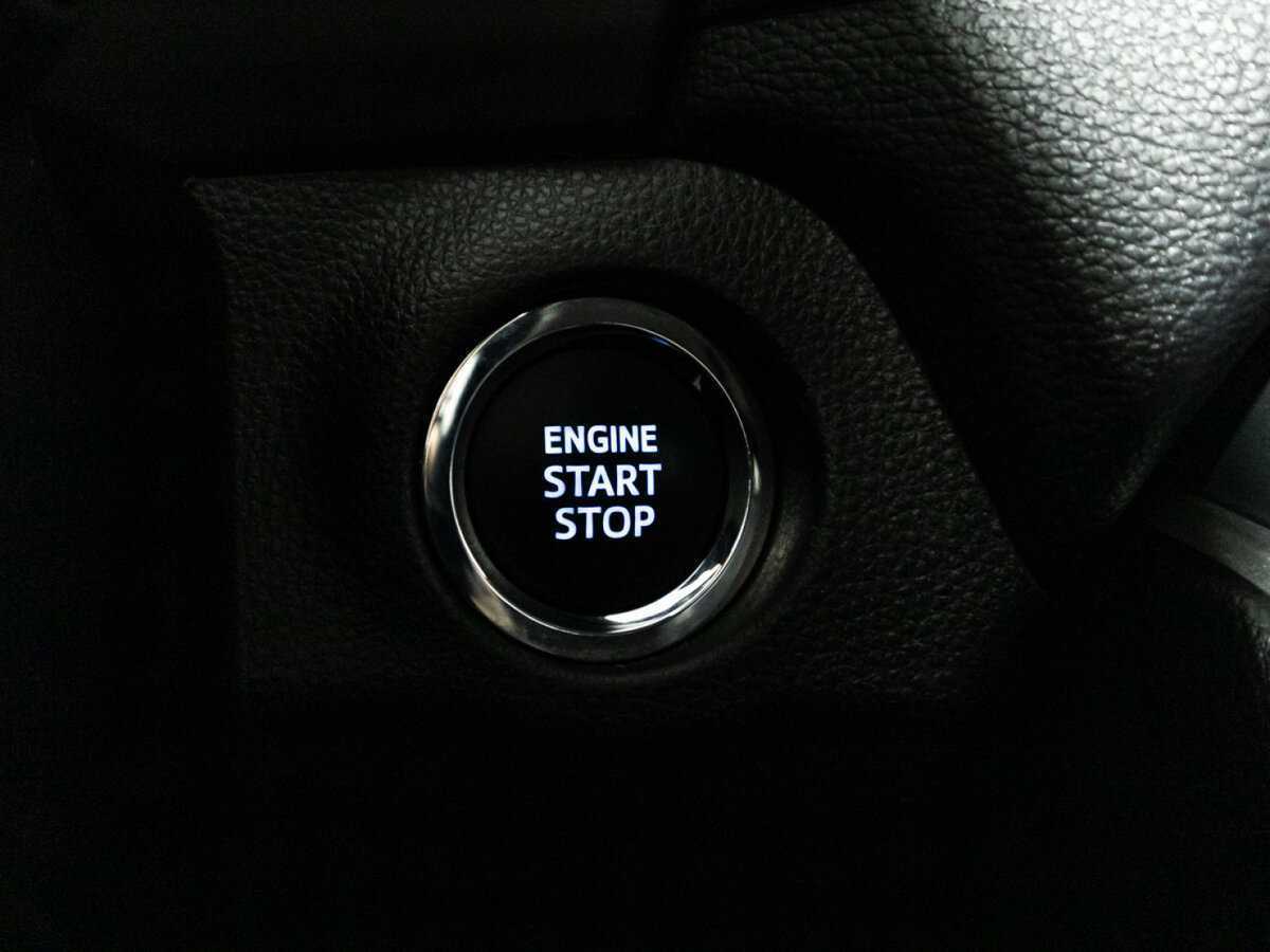 Toyota RAV4, 2021 Фото №21