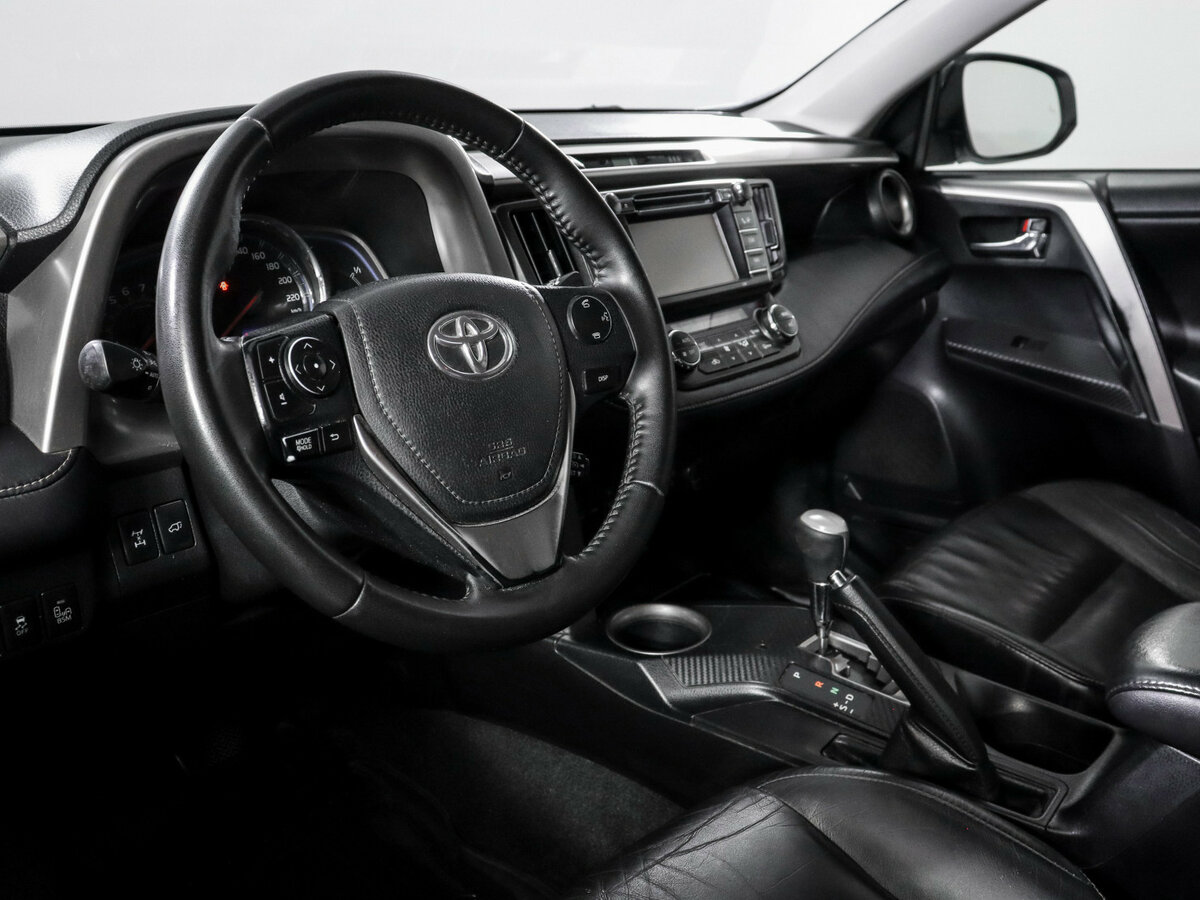 Toyota RAV4 IV (XA40), 2013 Фото №13
