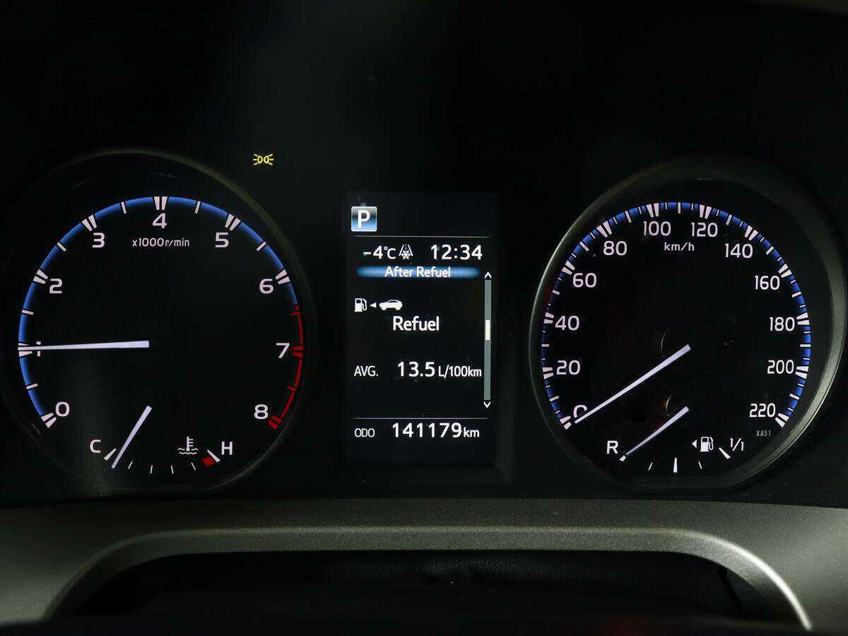 Toyota RAV4, 2017 Фото №9