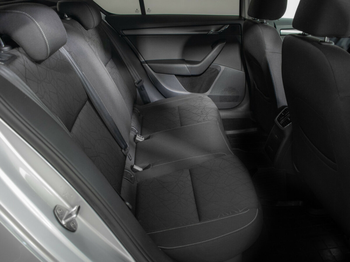 Skoda Octavia III (A7) Рестайлинг, 2018 Фото №10